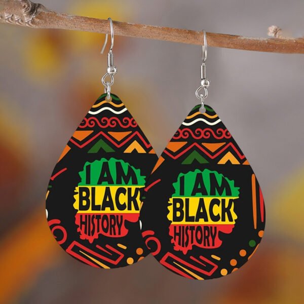 9 Pairs, Juneteenth Earrings Set, Black Red Yellow Green Flag Colors, African Map & 1865 Heart Design, Double-Sided Vintage PU Leather Ear Accessories, Ladies Fashion Celebrating Black History Month, Party Gift - Image 10