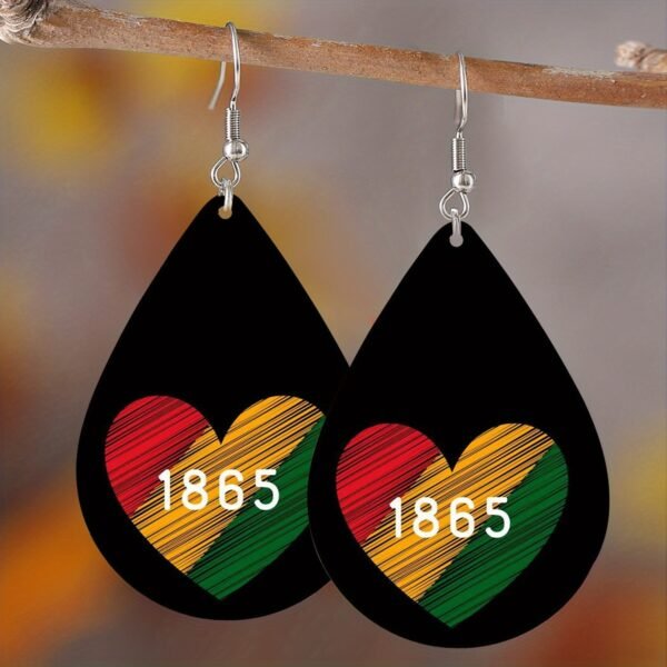 9 Pairs, Juneteenth Earrings Set, Black Red Yellow Green Flag Colors, African Map & 1865 Heart Design, Double-Sided Vintage PU Leather Ear Accessories, Ladies Fashion Celebrating Black History Month, Party Gift - Image 3